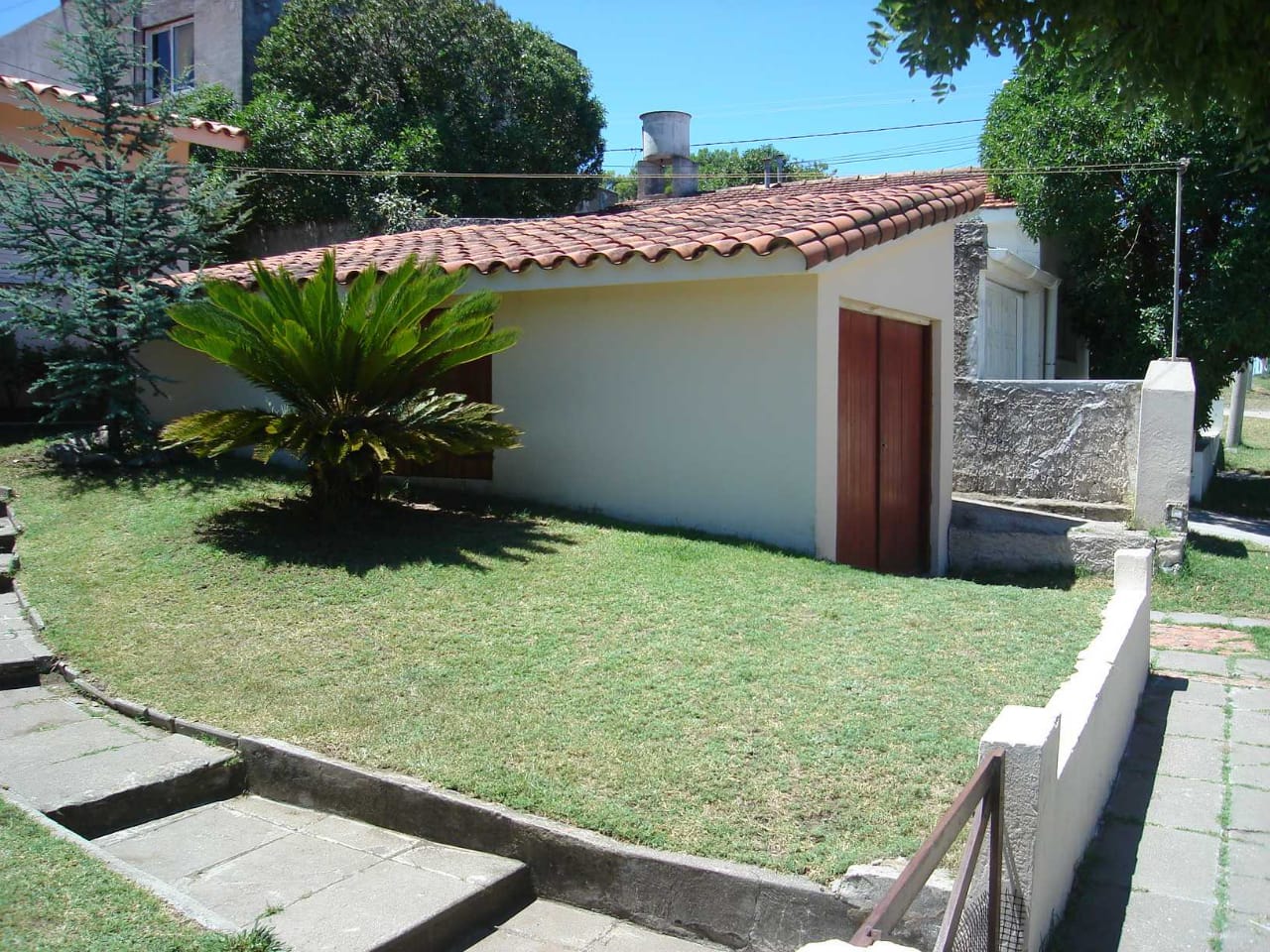 Hermosa casa para 6 personas. Casa en Alquiler en Monte Hermoso