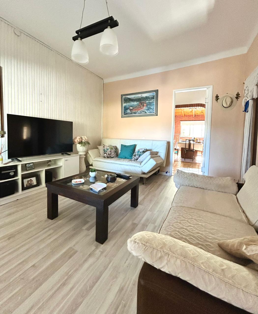 Casa amplia 6 personas